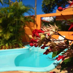 pousada-rota-tropicana.hotelsportoseguro.com/